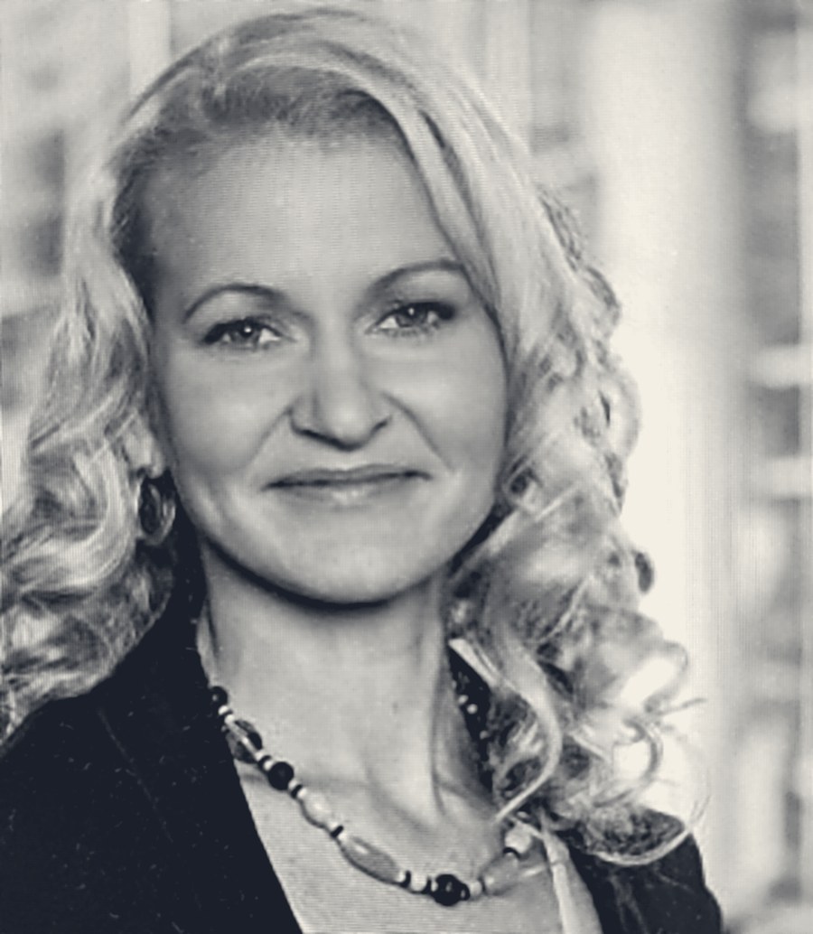 Porträt von Katharine Raddatz
